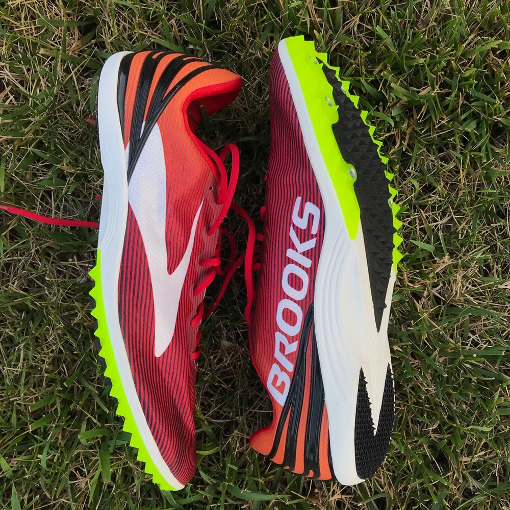 Brooks Mach 17 Red Track Spikes